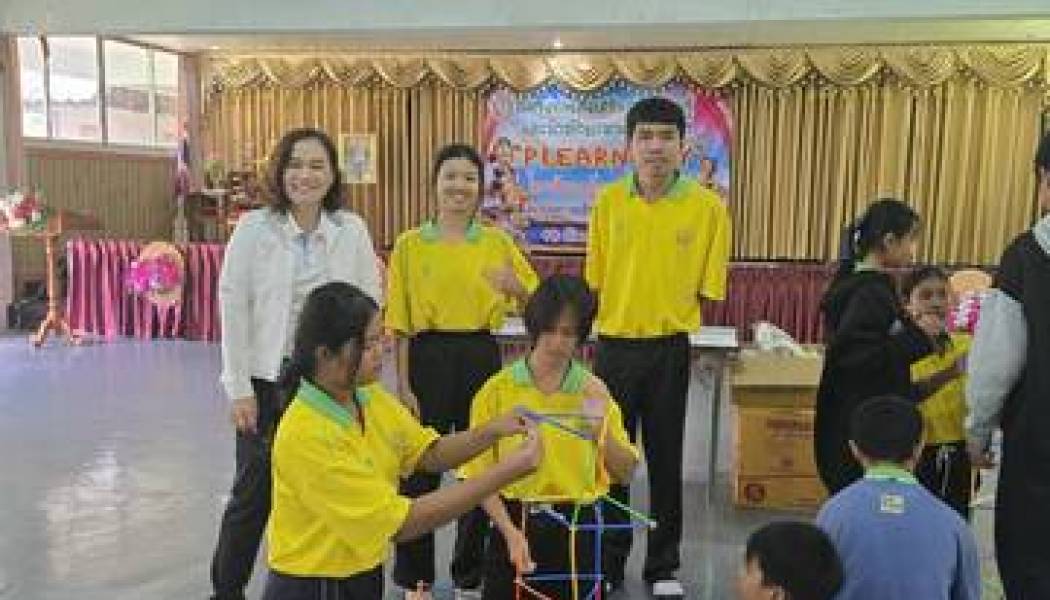 โรงเรียนเดื่อศรีไพรวัลย์ จัดโครงการ 